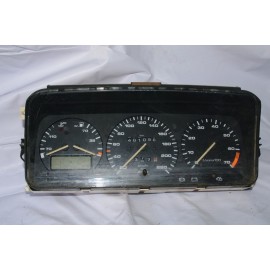 километраж VW PASSAT 1.8 90 к.с. комби 92 г.