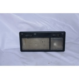 плафон VW PASSAT 1.8 90 к.с. комби 92 г.