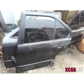 Врата задна лява.Цената е за необорудвана.BMW 3 (E36) 1.8 is 140к.с. 1994г.седан