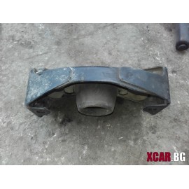 Тампон двигател PEUGEOT 306 1.4i комби 5вр.1999г.фейслифт