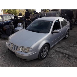 VW Bora 2.3 i, V5, 150 к.с., 98 г.